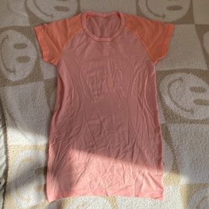 Lululemon Swiftly tech short sleeve scoop